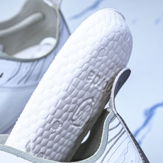NORDA 001 Anti Slip Wear Resistant 白灰银#YZ00436 36.5 NORDA 001 Anti Slip Wear Resistant 白灰银#YZ00436 36.5