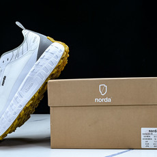 NORDA 001 Anti Slip Wear Resistant 白灰银#YZ00436 36.5 NORDA 001 Anti Slip Wear Resistant 白灰银#YZ00436 36.5
