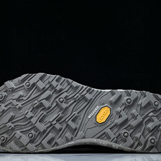 NORDA 001 Anti Slip Wear Resistant 粉灰#YZ00436 36.5 3 NORDA 001 Anti Slip Wear Resistant 粉灰#YZ00436 36.5 3