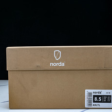 NORDA 001 Anti Slip Wear Resistant 粉灰#YZ00436 36.5 3 NORDA 001 Anti Slip Wear Resistant 粉灰#YZ00436 36.5 3