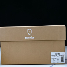 NORDA 001 Anti Slip Wear Resistant 黄色#YZ00436 36.5 3 NORDA 001 Anti Slip Wear Resistant 黄色#YZ00436 36.5 3