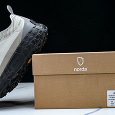 NORDA 001 Anti Slip Wear Resistant 黑灰#YZ00436 36.5 3 NORDA 001 Anti Slip Wear Resistant 黑灰#YZ00436 36.5 3