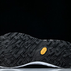 NORDA 001 Anti Slip Wear Resistant 黑灰白#YZ00436 36.5 NORDA 001 Anti Slip Wear Resistant 黑灰白#YZ00436 36.5