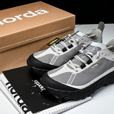 NORDA 001 Anti Slip Wear Resistant 黑白灰#YZ00436 36.5 NORDA 001 Anti Slip Wear Resistant 黑白灰#YZ00436 36.5