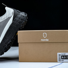 NORDA 001 Anti Slip Wear Resistant 黑白灰#YZ00436 36.5 NORDA 001 Anti Slip Wear Resistant 黑白灰#YZ00436 36.5