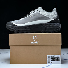 NORDA 001 Anti Slip Wear Resistant 黑白灰#YZ00436 36.5 NORDA 001 Anti Slip Wear Resistant 黑白灰#YZ00436 36.5