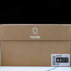 NORDA 001 Anti Slip Wear Resistant 黑白灰#YZ00436 36.5 NORDA 001 Anti Slip Wear Resistant 黑白灰#YZ00436 36.5
