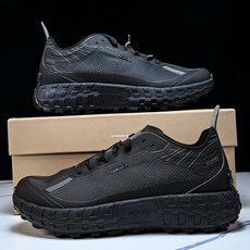 NORDA 001 Anti Slip Wear Resistant 黑色#YZ00436 36.5 3 NORDA 001 Anti Slip Wear Resistant 黑色#YZ00436 36.5 3