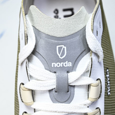 Ray Zahab x NORDA 001 黑绿#YZ00436 36.5 37.5 38 38.5 3 Ray Zahab x NORDA 001 黑绿#YZ00436 36.5 37.5 38 38.5 3