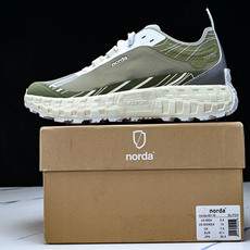 Ray Zahab x NORDA 001 黑绿#YZ00436 36.5 37.5 38 38.5 3 Ray Zahab x NORDA 001 黑绿#YZ00436 36.5 37.5 38 38.5 3