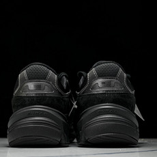 New Balance 990v6 Made in USA Triple Black 全黑 U990BB New Balance 990v6 Made in USA Triple Black 全黑 U990BB