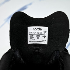 Norda 001 Dyneema 潮流单品 舒适百搭防滑耐磨休闲跑步鞋 YZ01136 36.5 37 Norda 001 Dyneema 潮流单品 舒适百搭防滑耐磨休闲跑步鞋 YZ01136 36.5 37