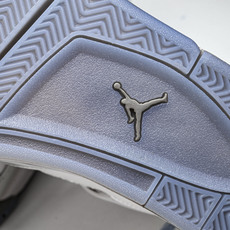 Air Jordan 4 Retro 耐克迈克尔·乔丹AJ4代中帮复古休闲运动文化篮球鞋 HV4401- Air Jordan 4 Retro 耐克迈克尔·乔丹AJ4代中帮复古休闲运动文化篮球鞋 HV4401-