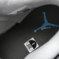 Air Jordan 4 Retro 耐克迈克尔·乔丹AJ4代中帮复古休闲运动文化篮球鞋 HV4401- Air Jordan 4 Retro 耐克迈克尔·乔丹AJ4代中帮复古休闲运动文化篮球鞋 HV4401-