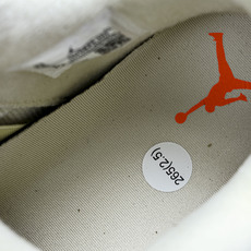 Air Jordan 4 Retro AJ4 米橙 HV0823-101 YZ03936 36.5 37 Air Jordan 4 Retro AJ4 米橙 HV0823-101 YZ03936 36.5 37