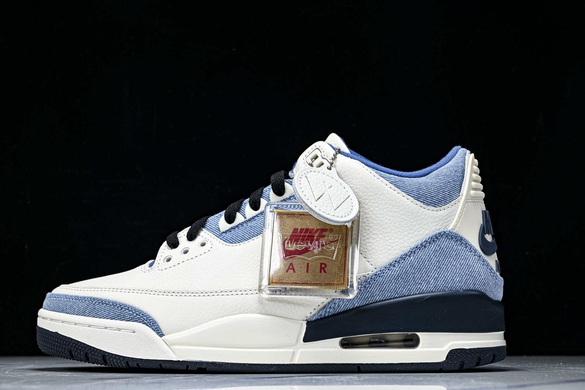 Jordan男士x Levi's Air Jordan 3 RTR LSC ASW SP 高帮运动鞋IR