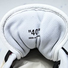 Off-White C_O VirGil Abloh 联名款 潮牌老爹鞋男女休闲潮流三箭头鞋休闲运动跑鞋 Off-White C_O VirGil Abloh 联名款 潮牌老爹鞋男女休闲潮流三箭头鞋休闲运动跑鞋
