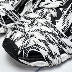 Balenciaga Phantom Sneaker 3XL 官方同步 巴黎世家十代 潮流跑鞋 W3XH Balenciaga Phantom Sneaker 3XL 官方同步 巴黎世家十代 潮流跑鞋 W3XH