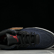 Air Jordan3 x Levi's AJ3李维斯联名牛仔蓝男子运动鞋IH7959-400 YZ00 Air Jordan3 x Levi's AJ3李维斯联名牛仔蓝男子运动鞋IH7959-400 YZ00
