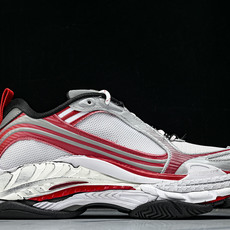 Balenciaga Triple S 2 官方同步 巴黎世家 二十四代潮流跑鞋WTRS2 1169 Y Balenciaga Triple S 2 官方同步 巴黎世家 二十四代潮流跑鞋WTRS2 1169 Y