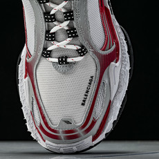 Balenciaga Triple S 2 官方同步 巴黎世家 二十四代潮流跑鞋WTRS2 1169 Y Balenciaga Triple S 2 官方同步 巴黎世家 二十四代潮流跑鞋WTRS2 1169 Y