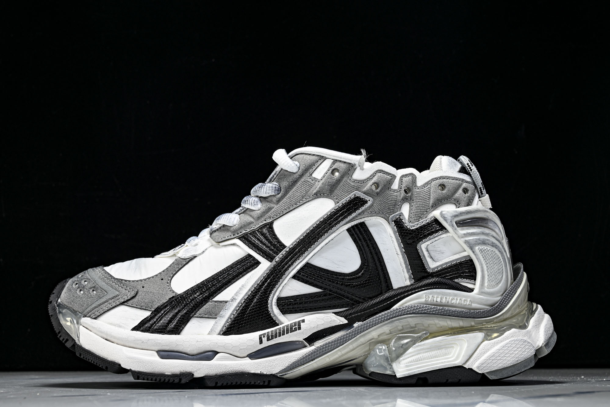 Balenciaga Runner LED 巴黎世家7.5 最新配色潮流复古休闲鞋 YZ018-5#全新