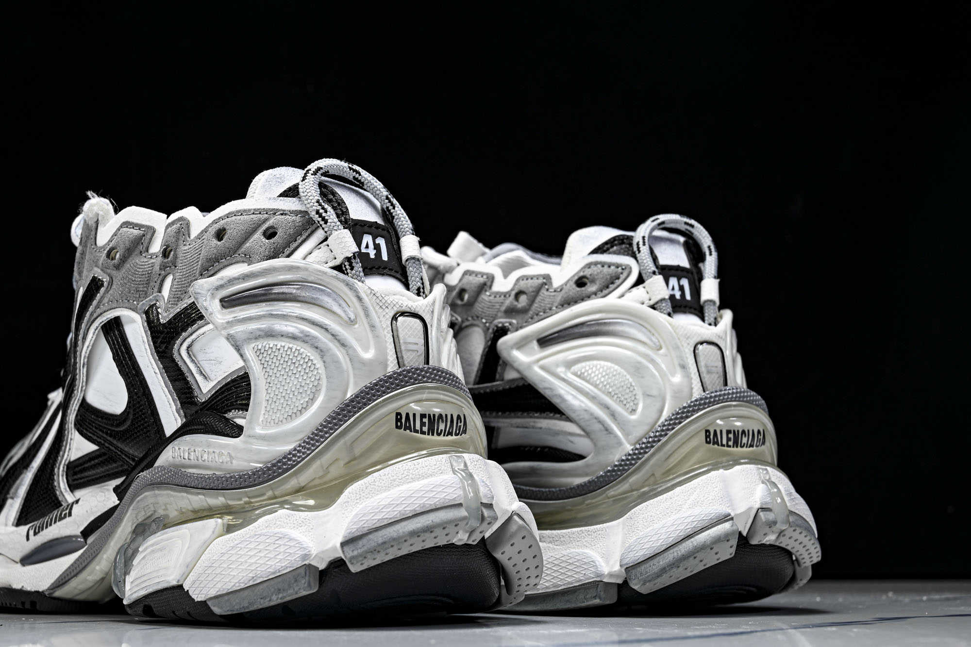 Balenciaga Runner LED 巴黎世家7.5 最新配色潮流复古休闲鞋 YZ018-5#全新