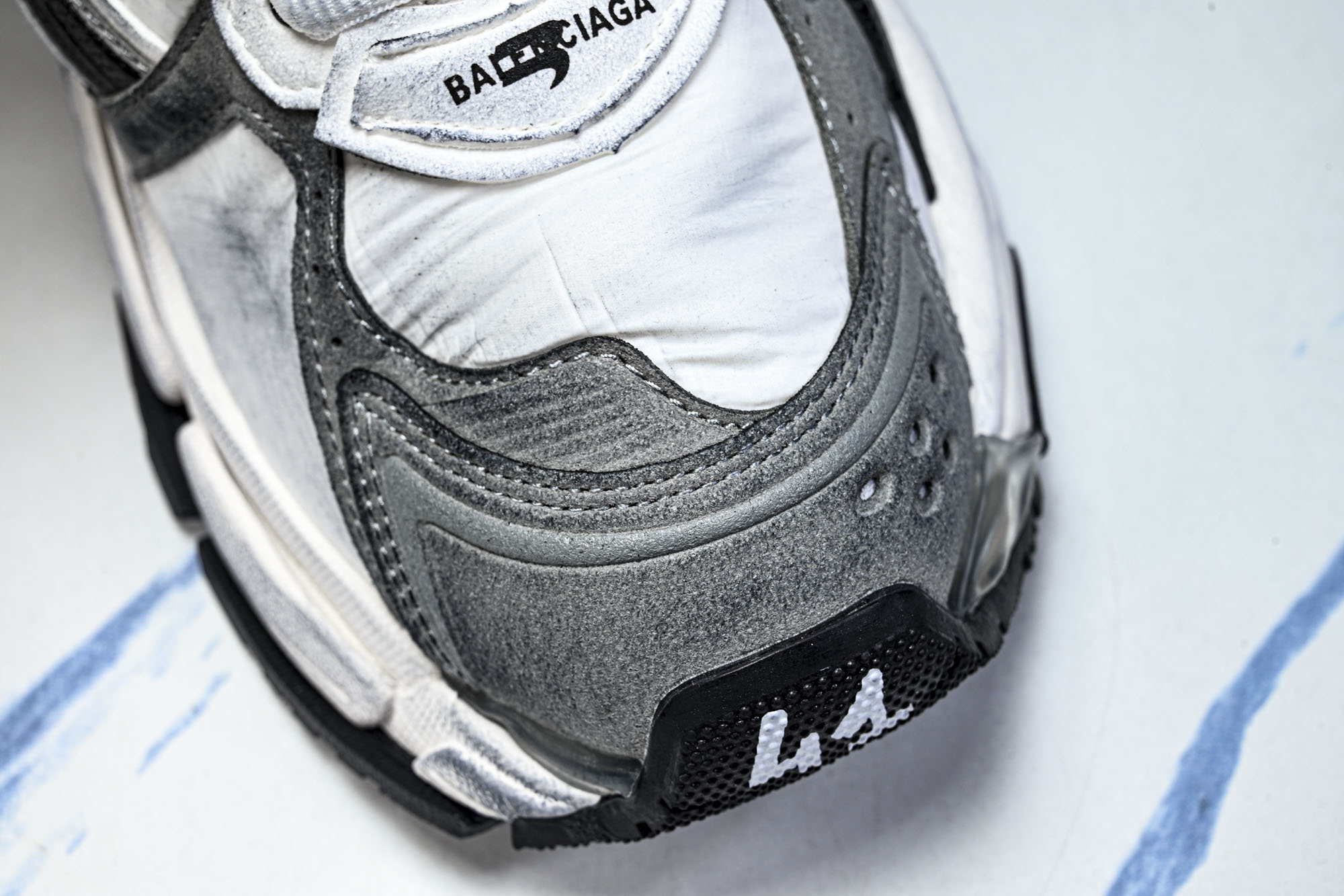 Balenciaga Runner LED 巴黎世家7.5 最新配色潮流复古休闲鞋 YZ018-5#全新