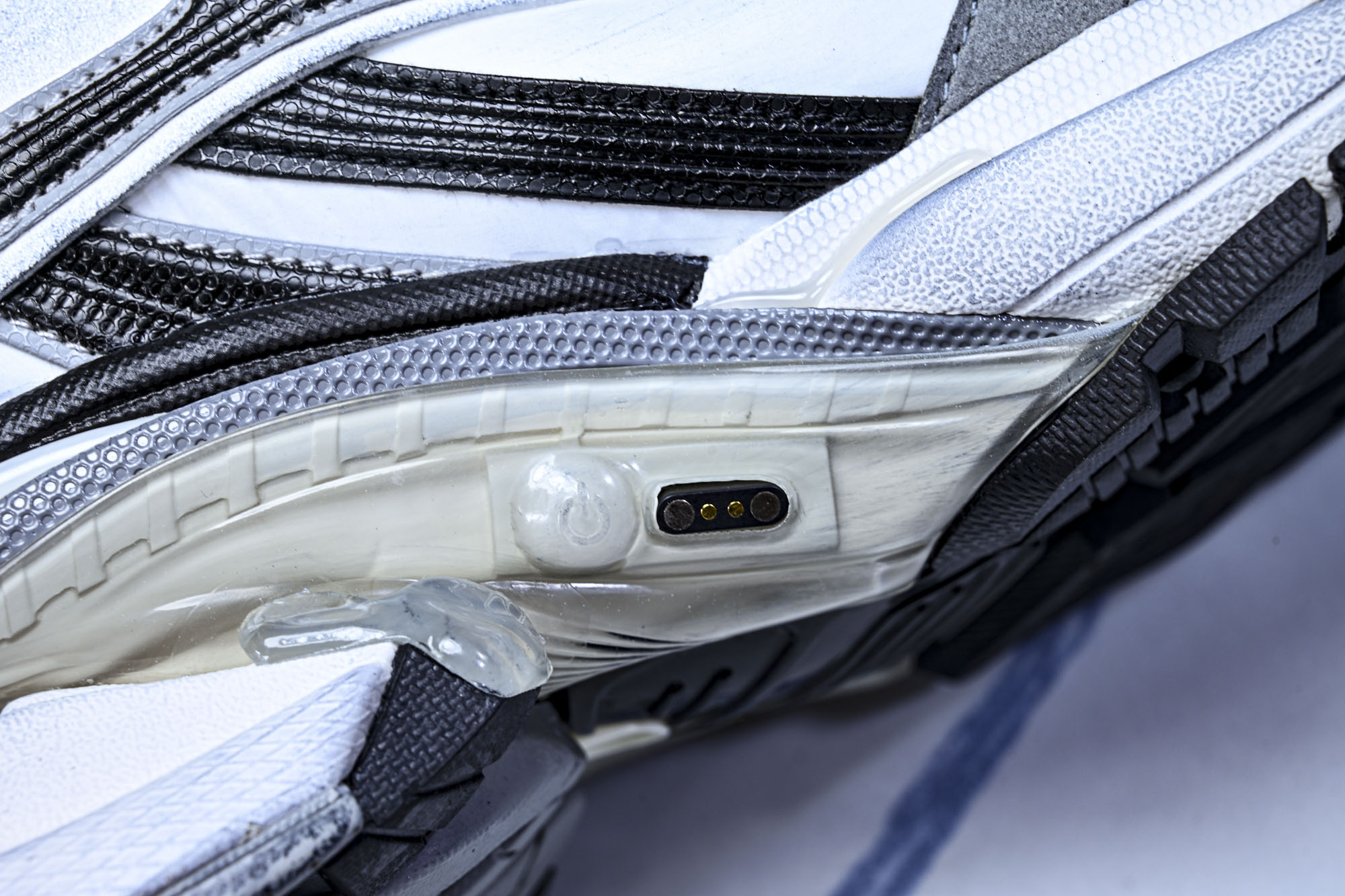 Balenciaga Runner LED 巴黎世家7.5 最新配色潮流复古休闲鞋 YZ018-5#全新