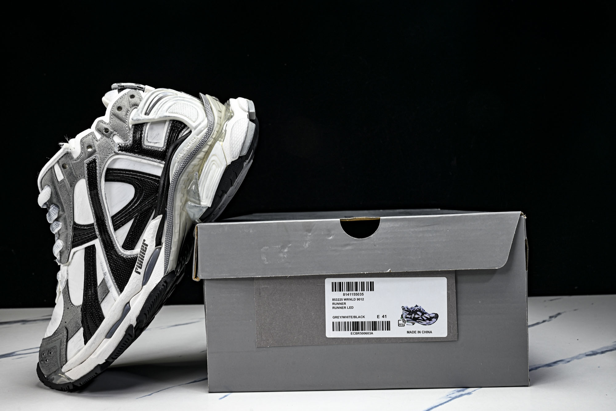 Balenciaga Runner LED 巴黎世家7.5 最新配色潮流复古休闲鞋 YZ018-5#全新