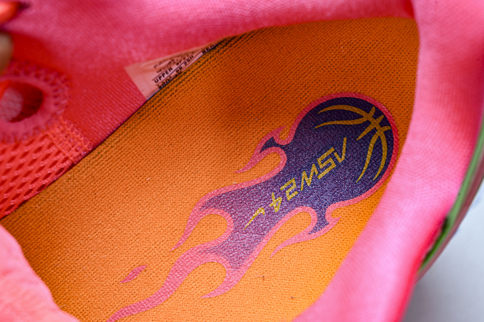 NK KOBE 5 V PROTRO CC PE 科比5低帮实战篮球鞋HV9777-630 YZH124