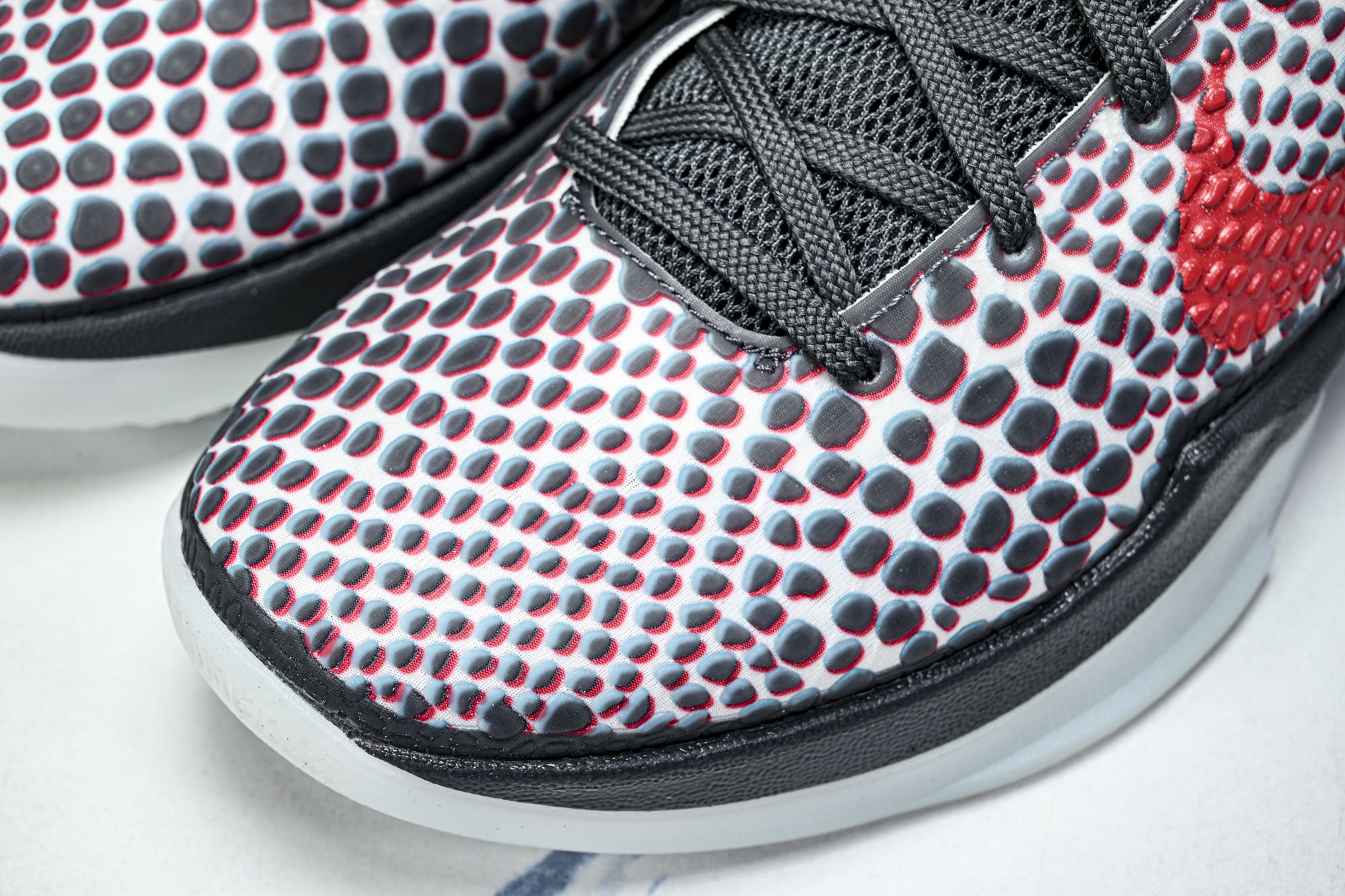 NK KOBE 5 V PROTRO CC PE 科比5低帮实战篮球鞋IQ3902-002 YZH124