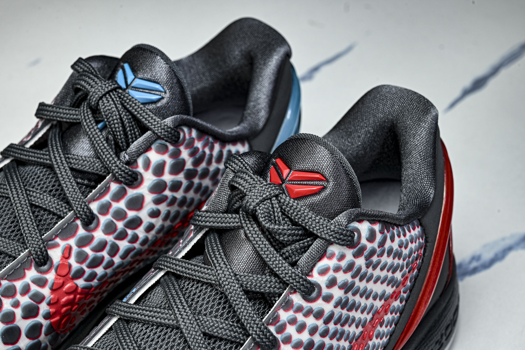 NK KOBE 5 V PROTRO CC PE 科比5低帮实战篮球鞋IQ3902-002 YZH124
