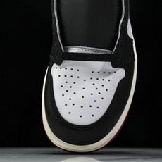Air Jordan 1 High OG _Black Toe Reimagined_ AJ1 乔1全新 Air Jordan 1 High OG _Black Toe Reimagined_ AJ1 乔1全新