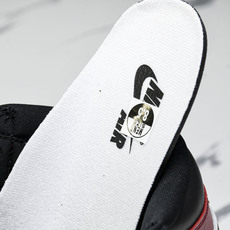 Air Jordan 1 High OG _Black Toe Reimagined_ AJ1 乔1全新 Air Jordan 1 High OG _Black Toe Reimagined_ AJ1 乔1全新