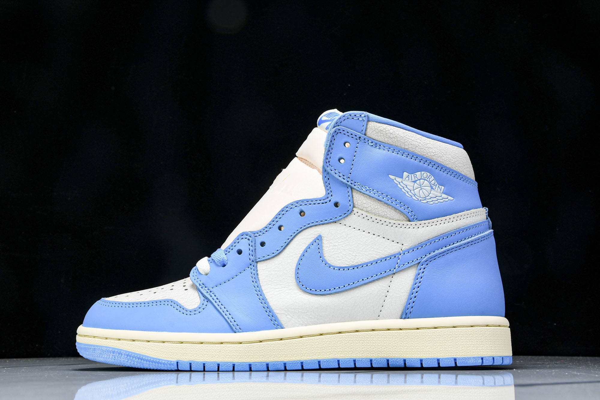 Air Jordan 1 Retro High OG UNC Reimagined 新北卡蓝 DZ548