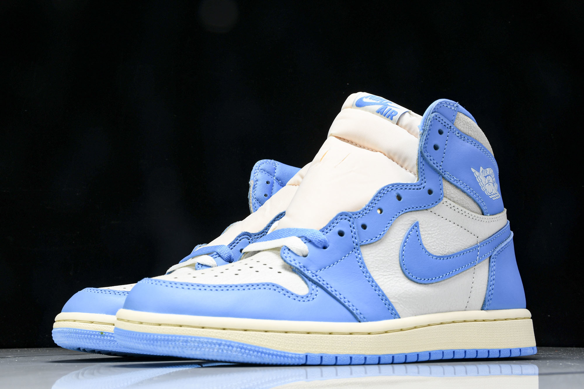 Air Jordan 1 Retro High OG UNC Reimagined 新北卡蓝 DZ548