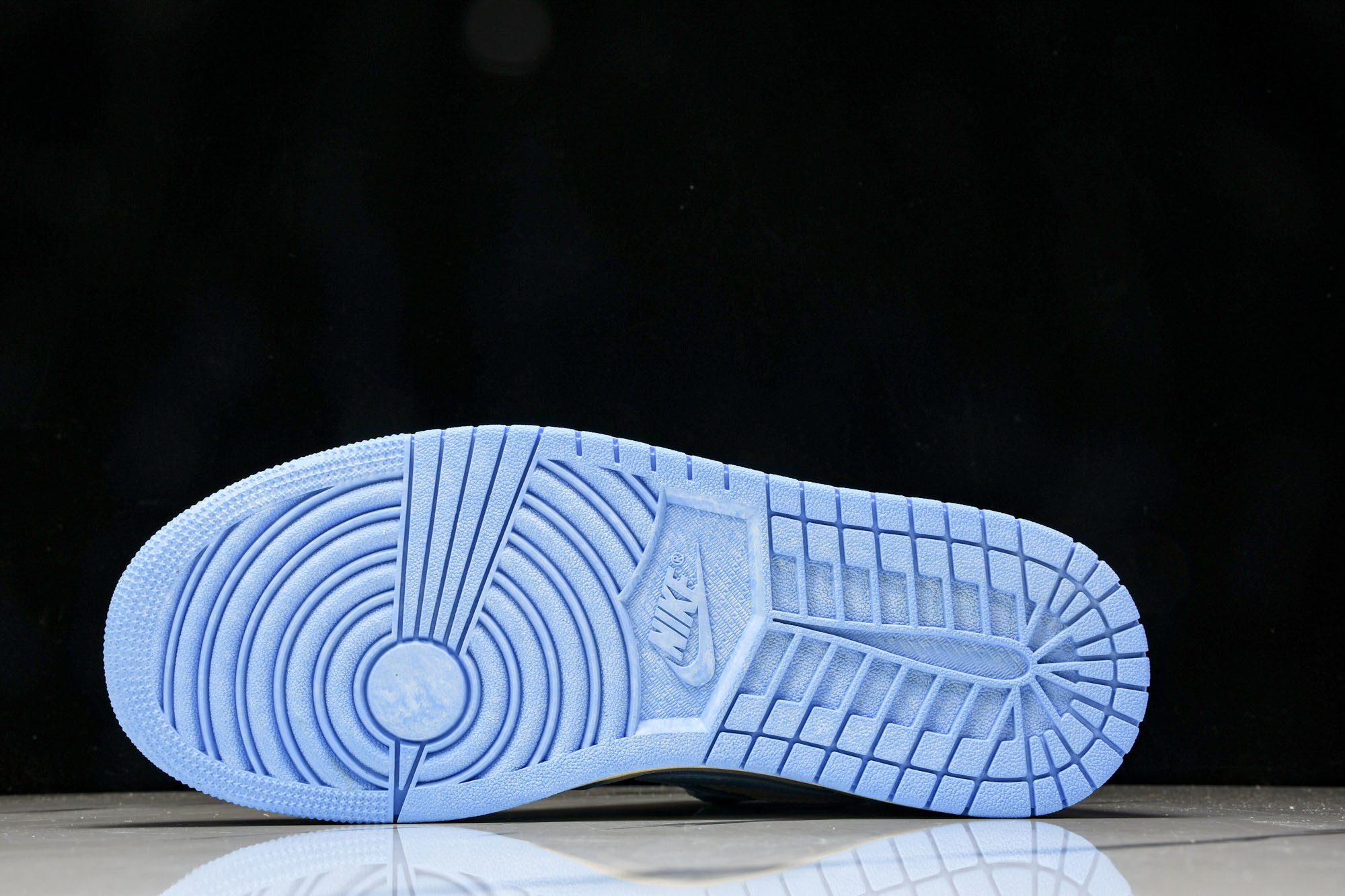 Air Jordan 1 Retro High OG UNC Reimagined 新北卡蓝 DZ548