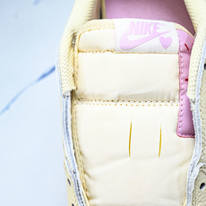 Air Jordan 1 Retro Low OG SP Travis Scott Shy Pink 粉 Air Jordan 1 Retro Low OG SP Travis Scott Shy Pink 粉