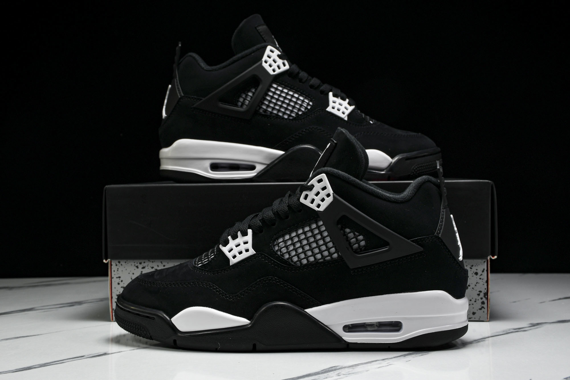 Air Jordan 4 Retro“White Thunder”黑白雷电 FQ8138-001 #YZ