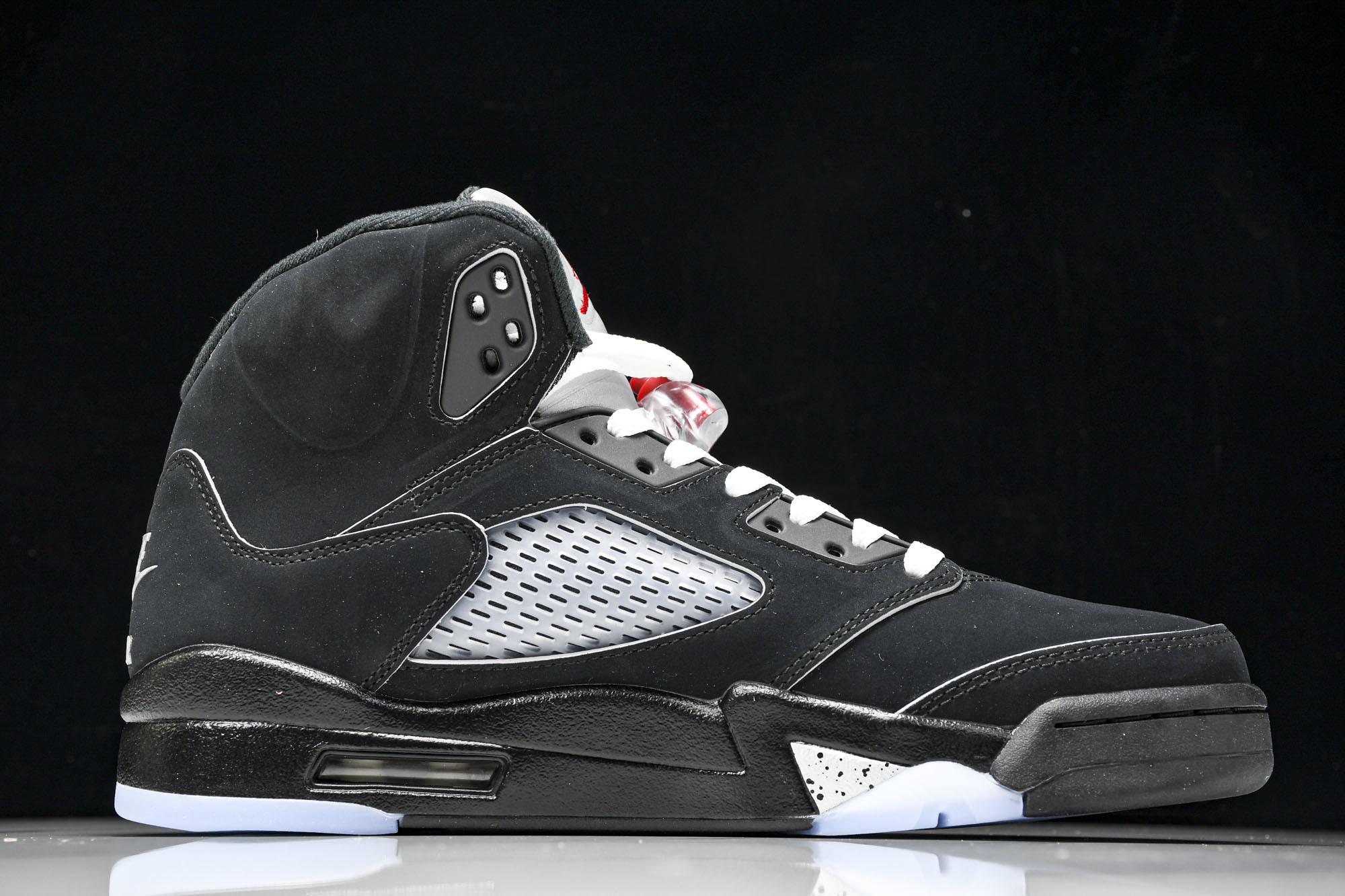 Air Jordan 5 “Black Metallic Reimagined”复刻黑银色 HF3975