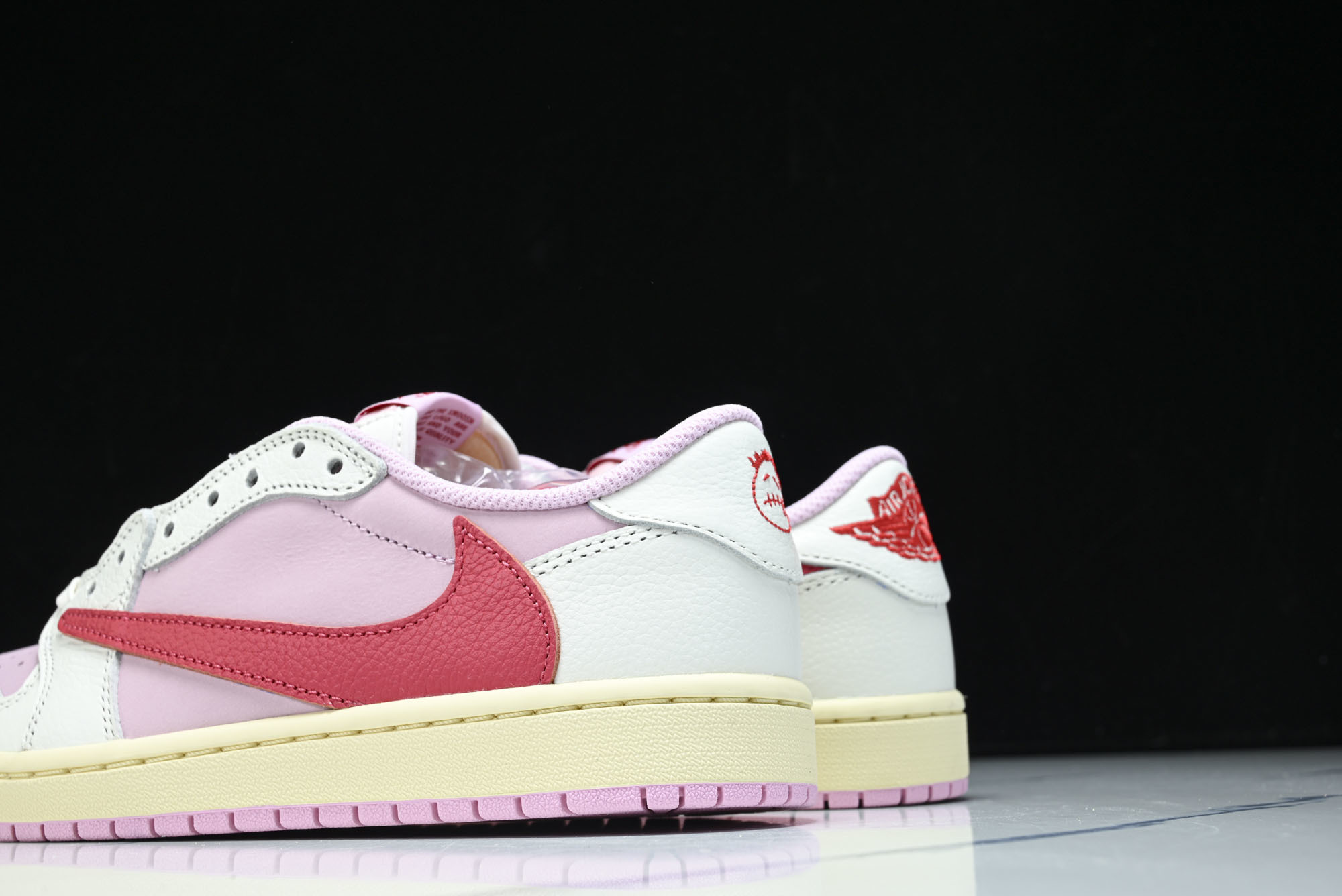 Travis Scott x Air Jordan 1 Low OG AJ1 乔1倒勾低帮 IQ7604
