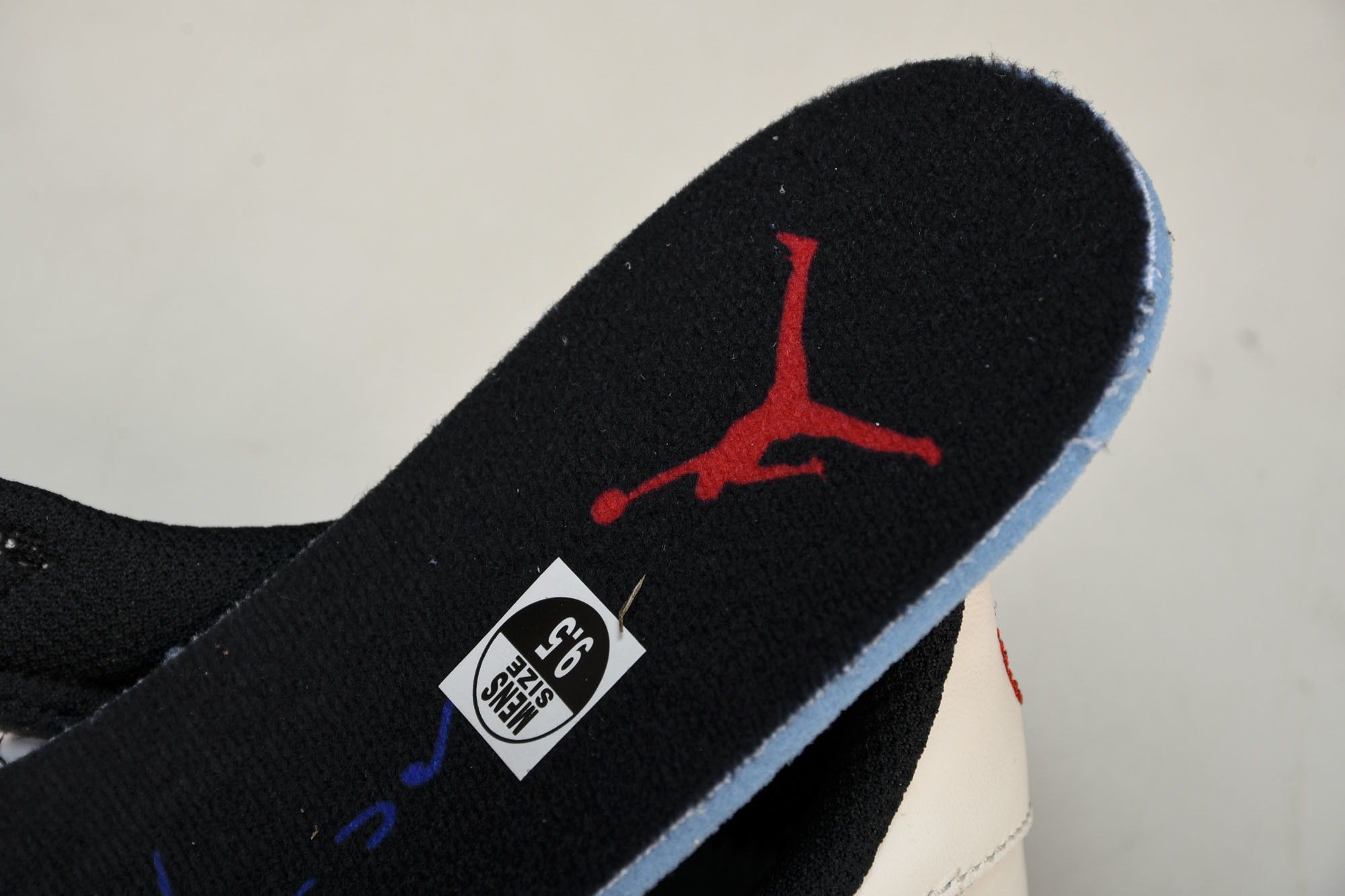 Travis Scott x Air Jordan 1 Low OG WMNS“Olive”橄榄绿 倒钩