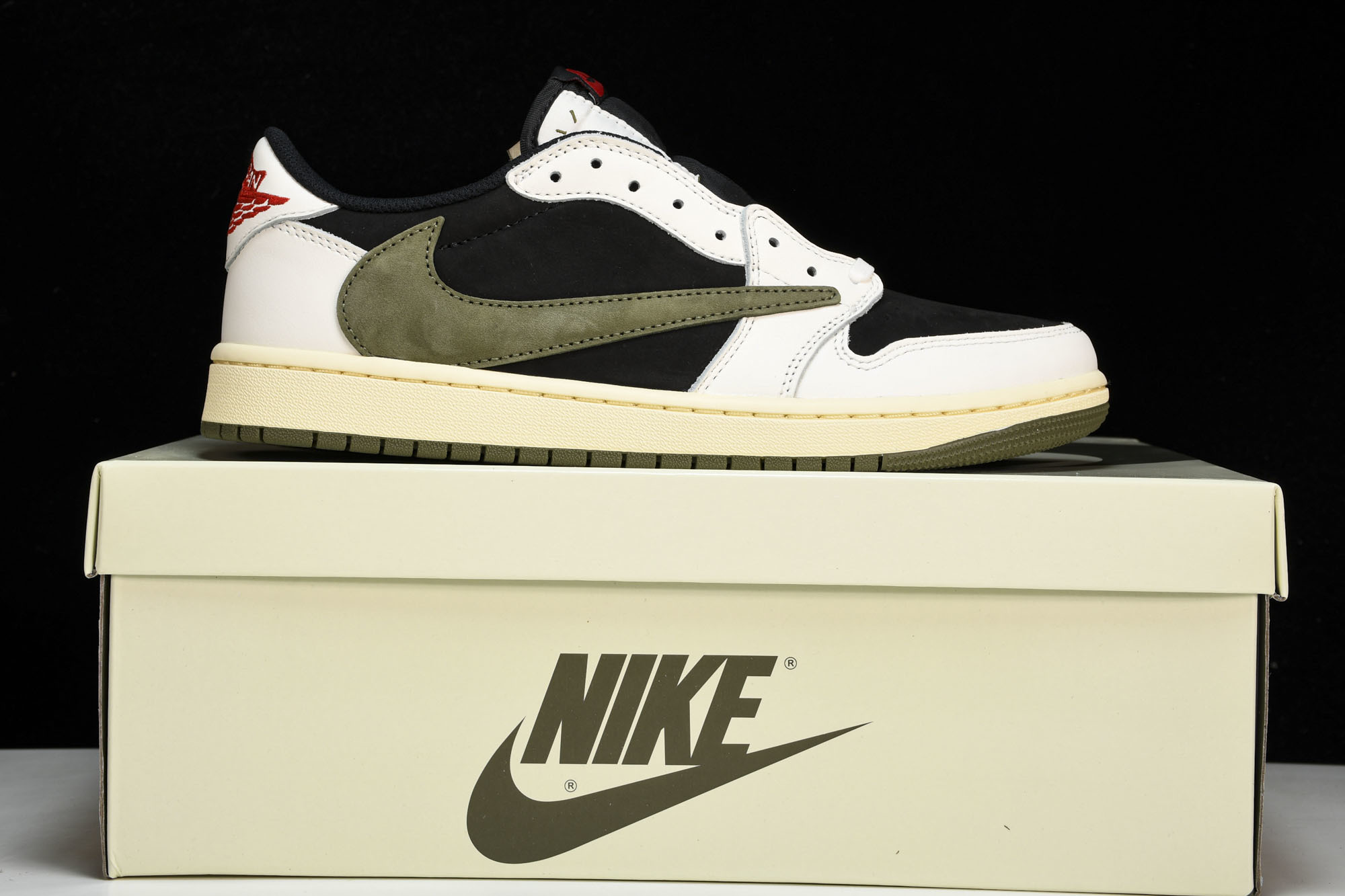 Travis Scott x Air Jordan 1 Low OG WMNS“Olive”橄榄绿 倒钩