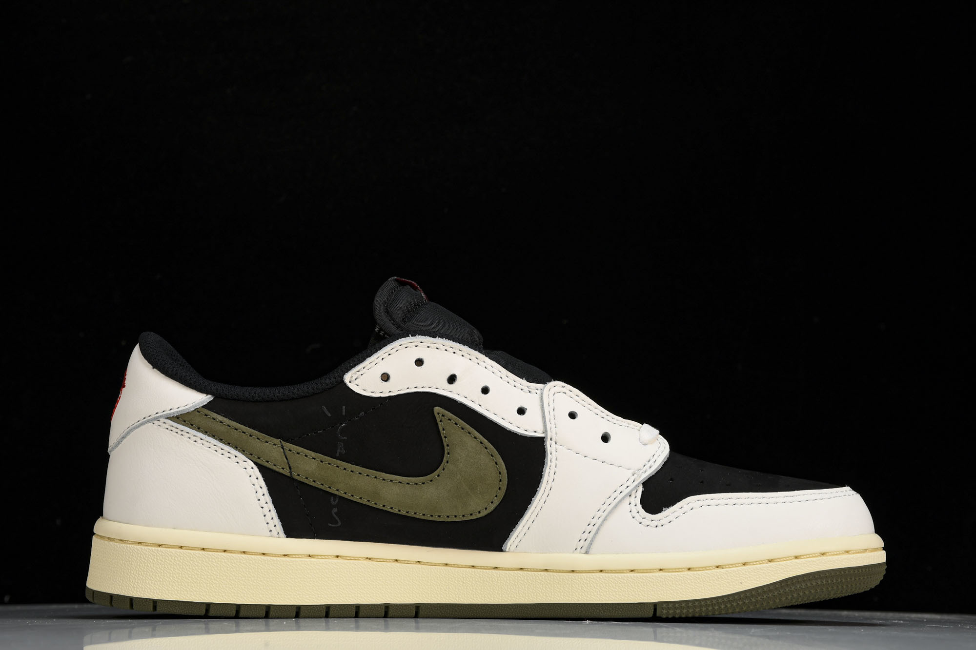 Travis Scott x Air Jordan 1 Low OG WMNS“Olive”橄榄绿 倒钩