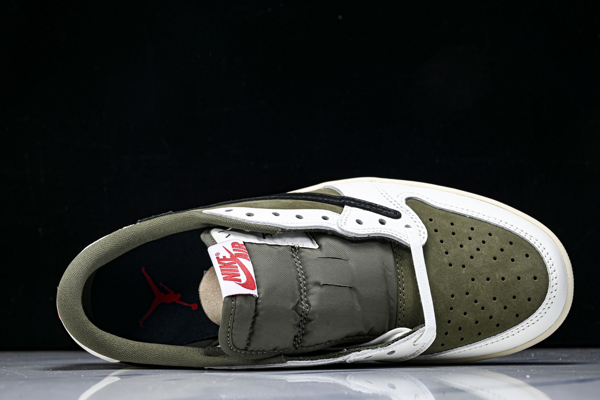 Travis Scott x Air Jordan 1 Low OG“Medium Olive”米绿 D