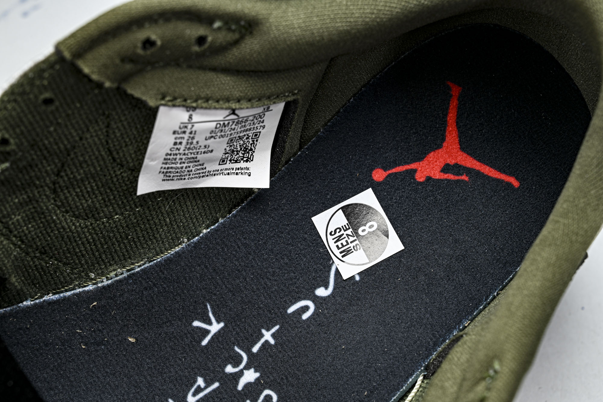 Travis Scott x Air Jordan 1 Low OG“Medium Olive”米绿 D