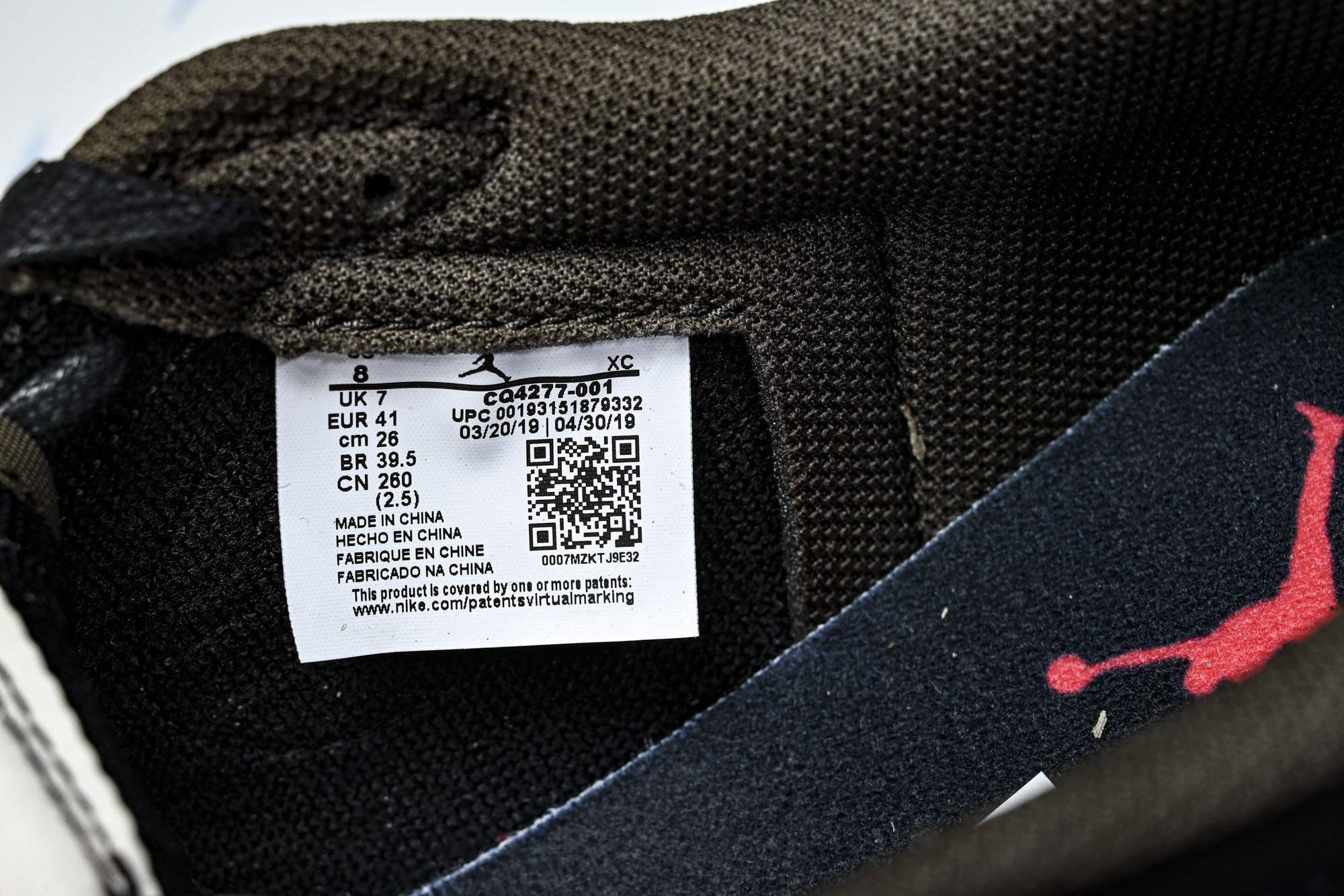 Travis Scott x Air Jordan 1 Low 低帮 倒钩 深棕 CQ4277-001 