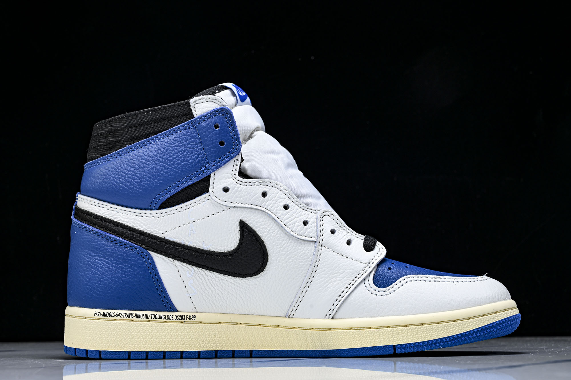Travis Scott x Fragment x Air Jordan 1 High OG SP “M