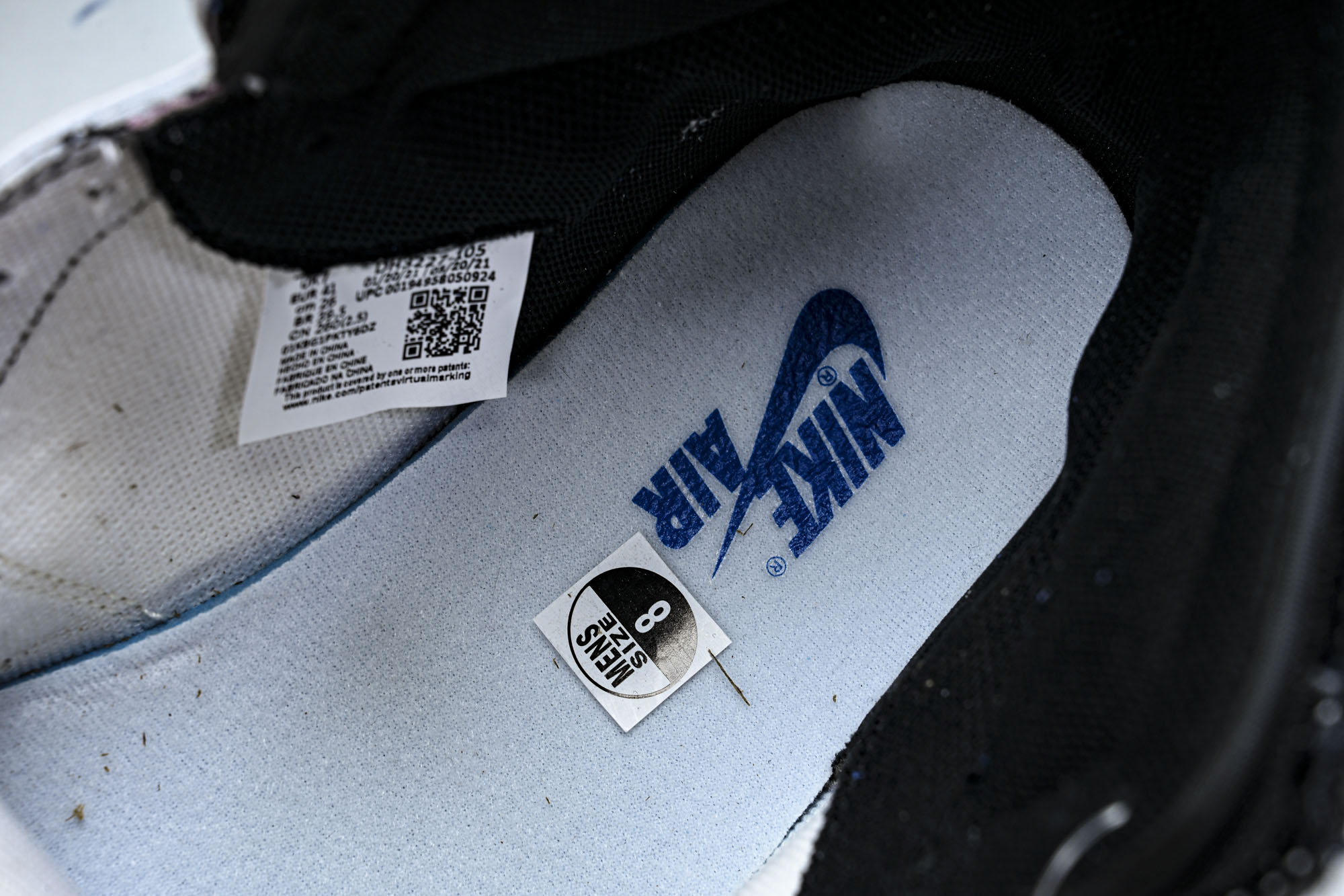 Travis Scott x Fragment x Air Jordan 1 High OG SP “M